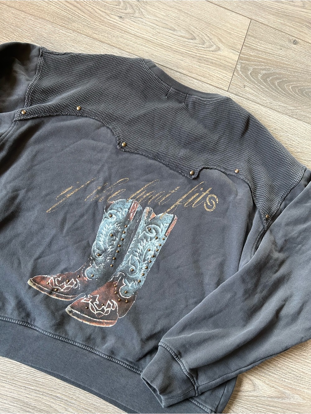 Sterling & Stitch If The Boot Fits Pullover Western Sweatshirt Size Small